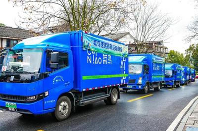 西湖龍井核心產區開采，首單由菜鳥速遞完成城市配送服務